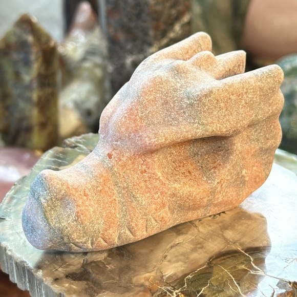 🎄SALE🎄Sunstone Crystal Dragons Head Carving? - Picture 3 of 10